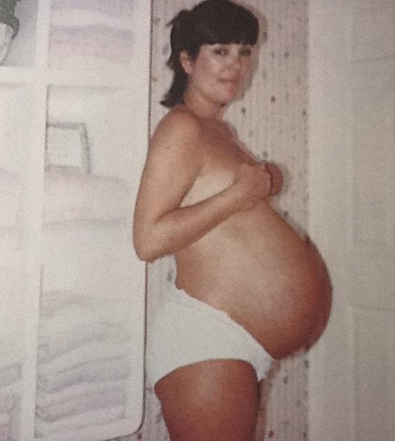 pictures of kris jenner pregnant 