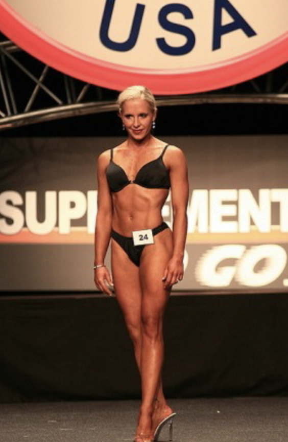 Cara Kokenes fitness modelling at a competition