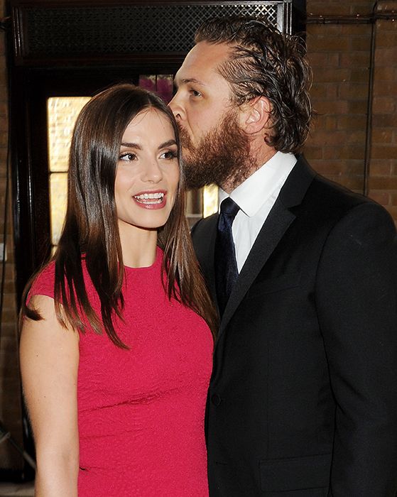 charlotte riley and husband tom hardy kissing 