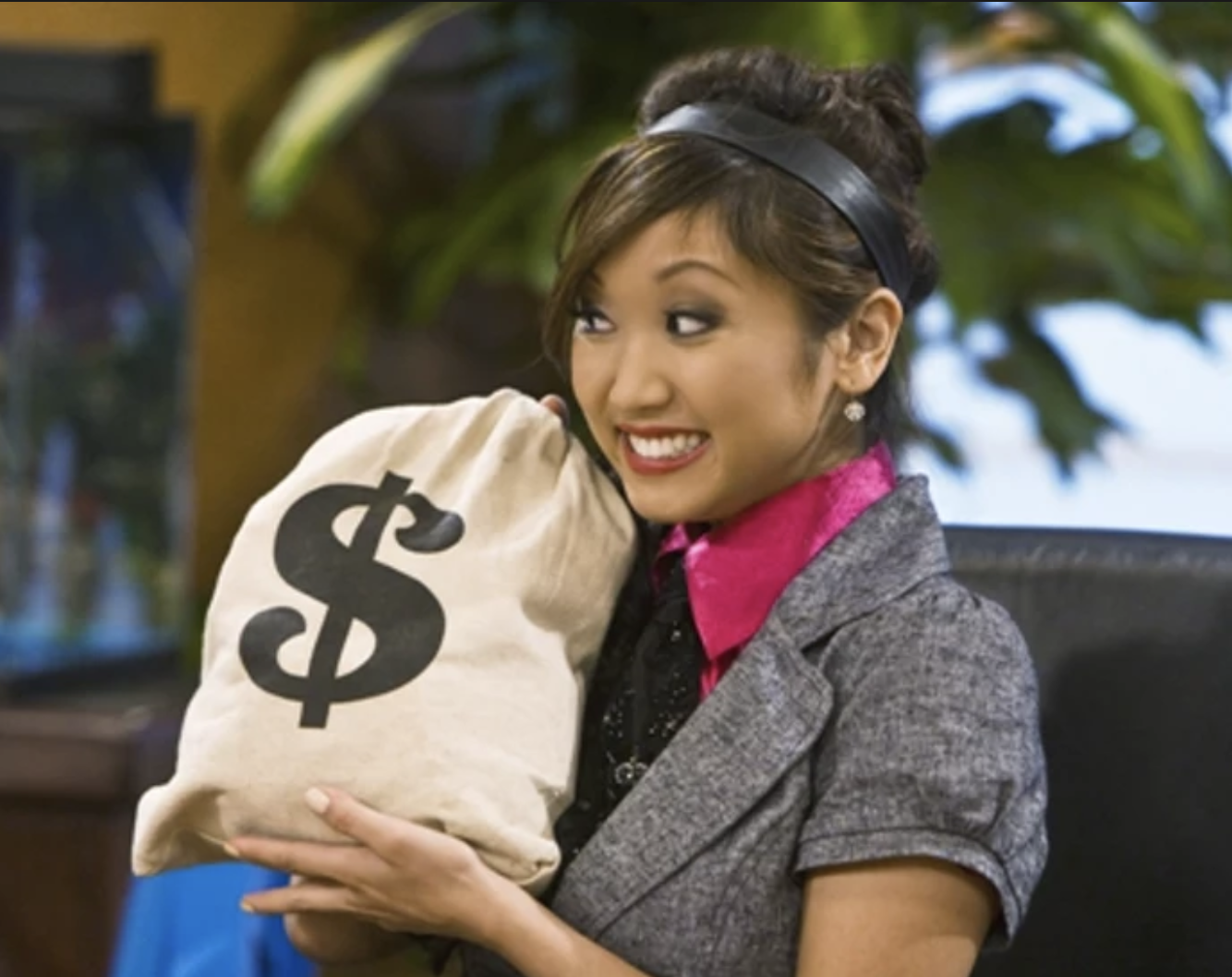 London Tipton in the Suite Life of Zack and Cody. What does London Tipton Look Like now?