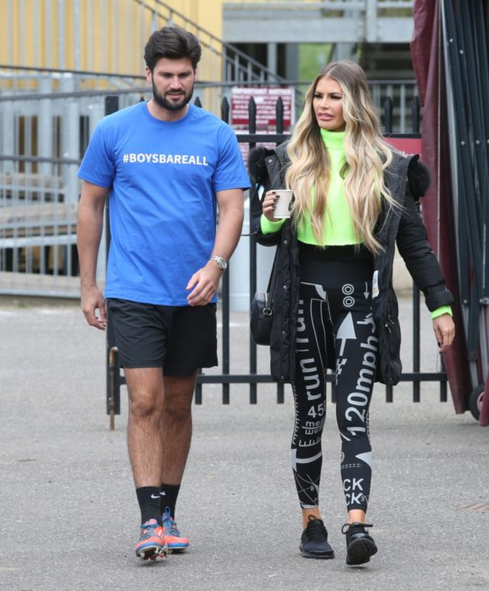 chloe sims and dan edgar date 