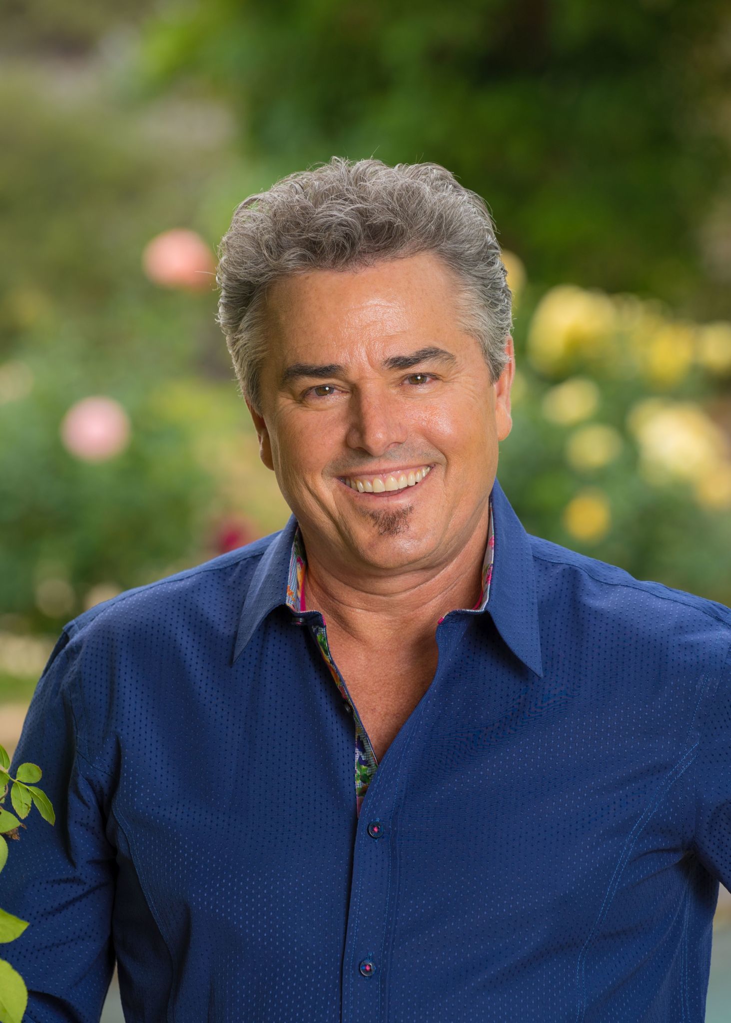 Christopher Knight posing for a photo
