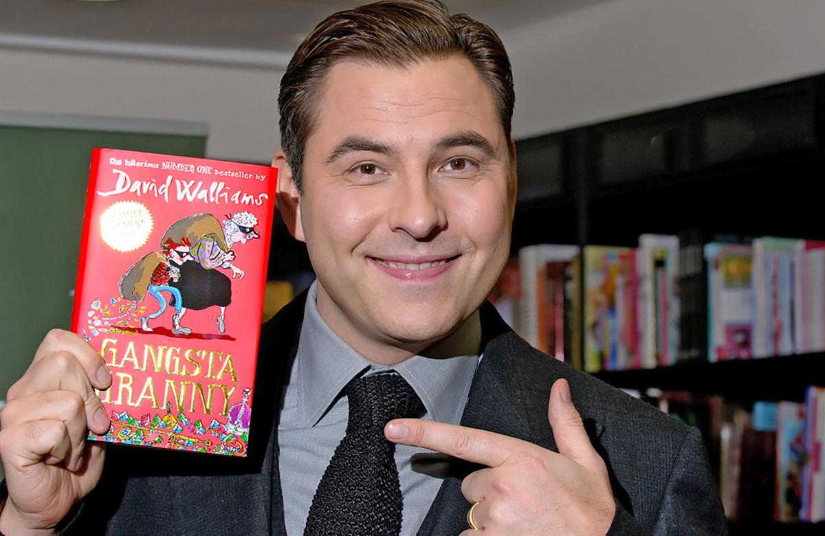 david walliams posing with gangsta granny book.jpg