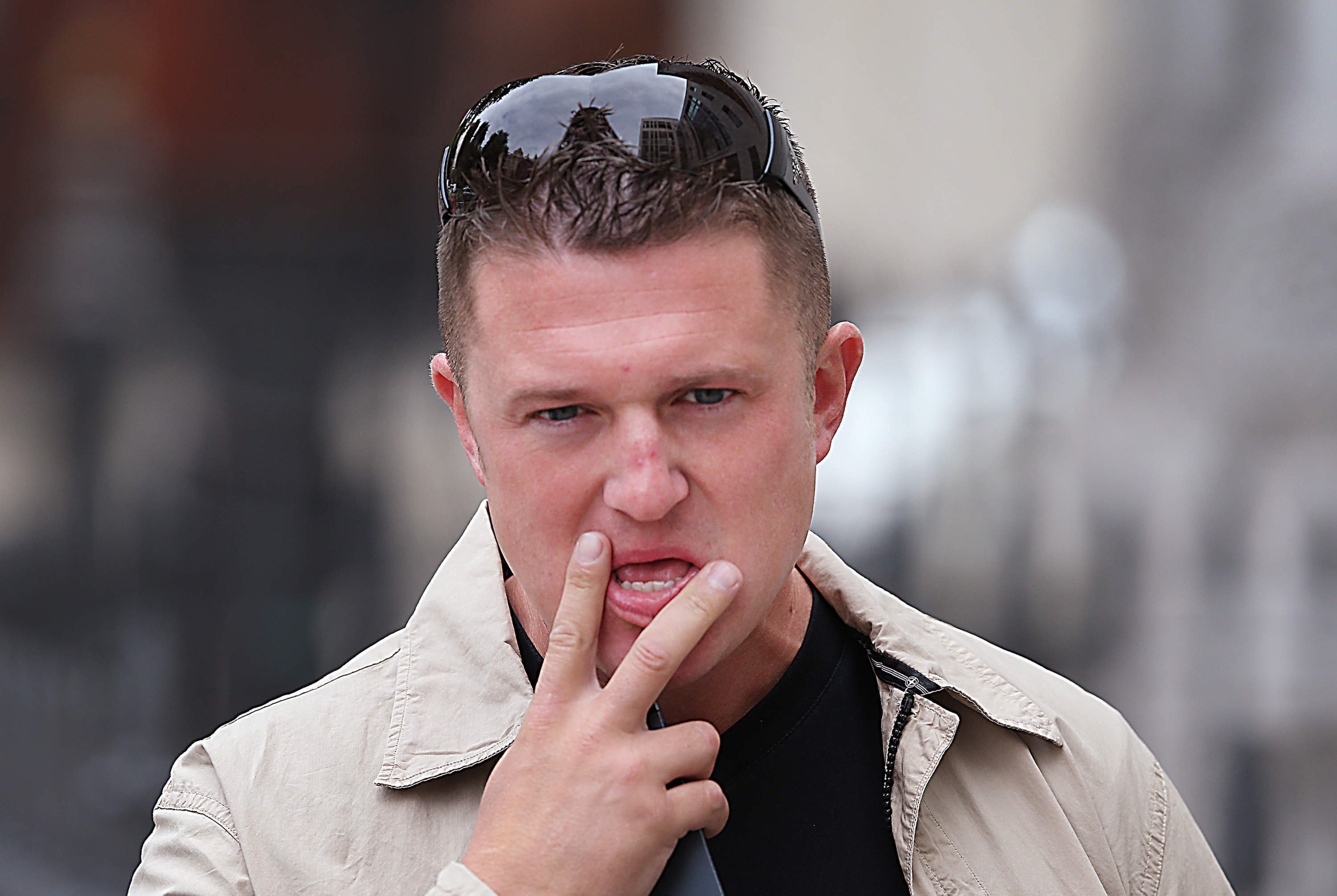 tommy robinson net worth fb 