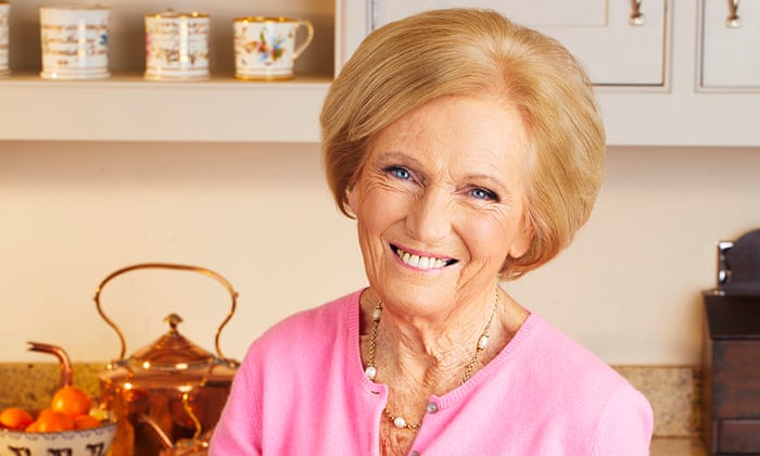 what is mary berry's net worth?