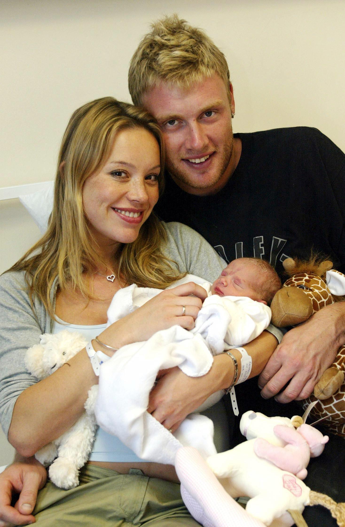 freddie flintoff baby holly