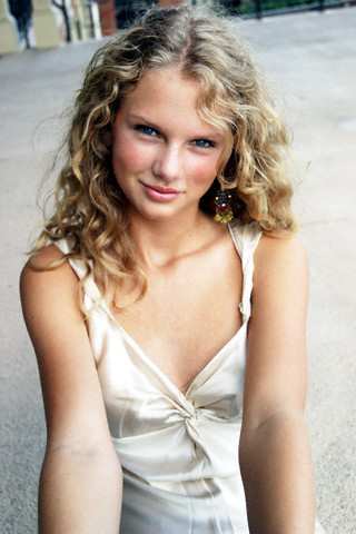 taylor swift age