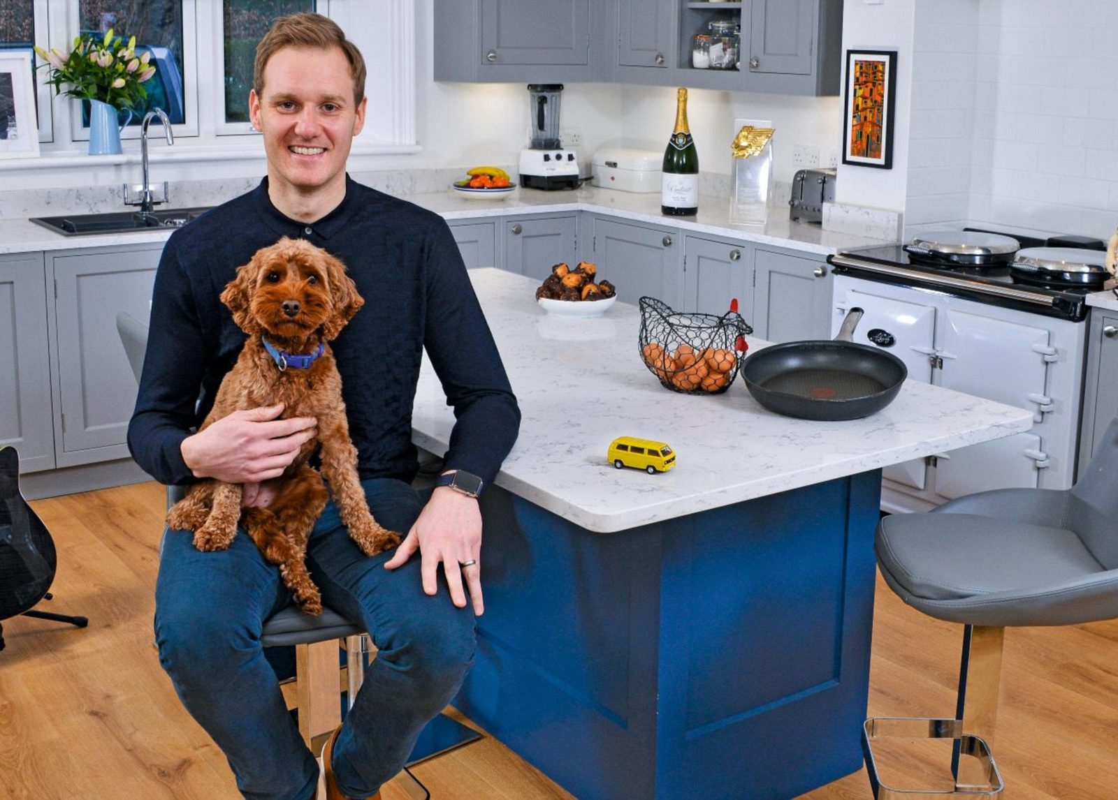 Dan Walker wife, kids and dog all take a backseat away from the spotlight