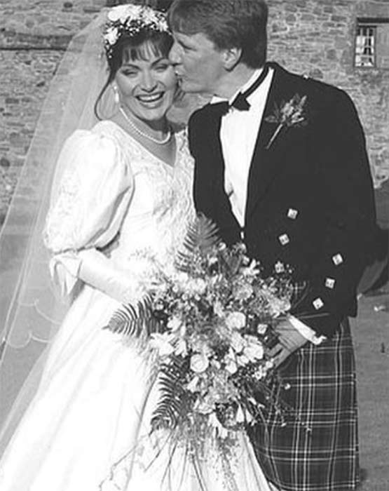 Lorraine Kelly marriage
