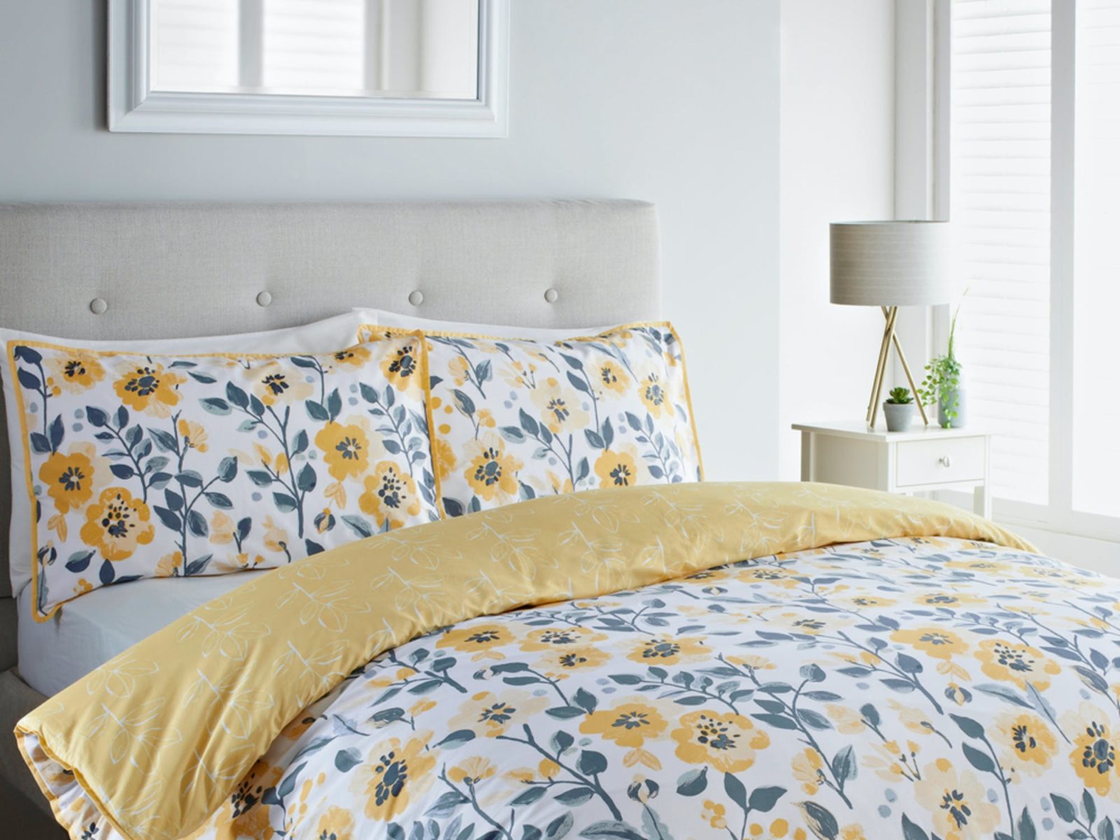 Reversible Yellow Floral Duvet Cover - £20.00 to £30.00