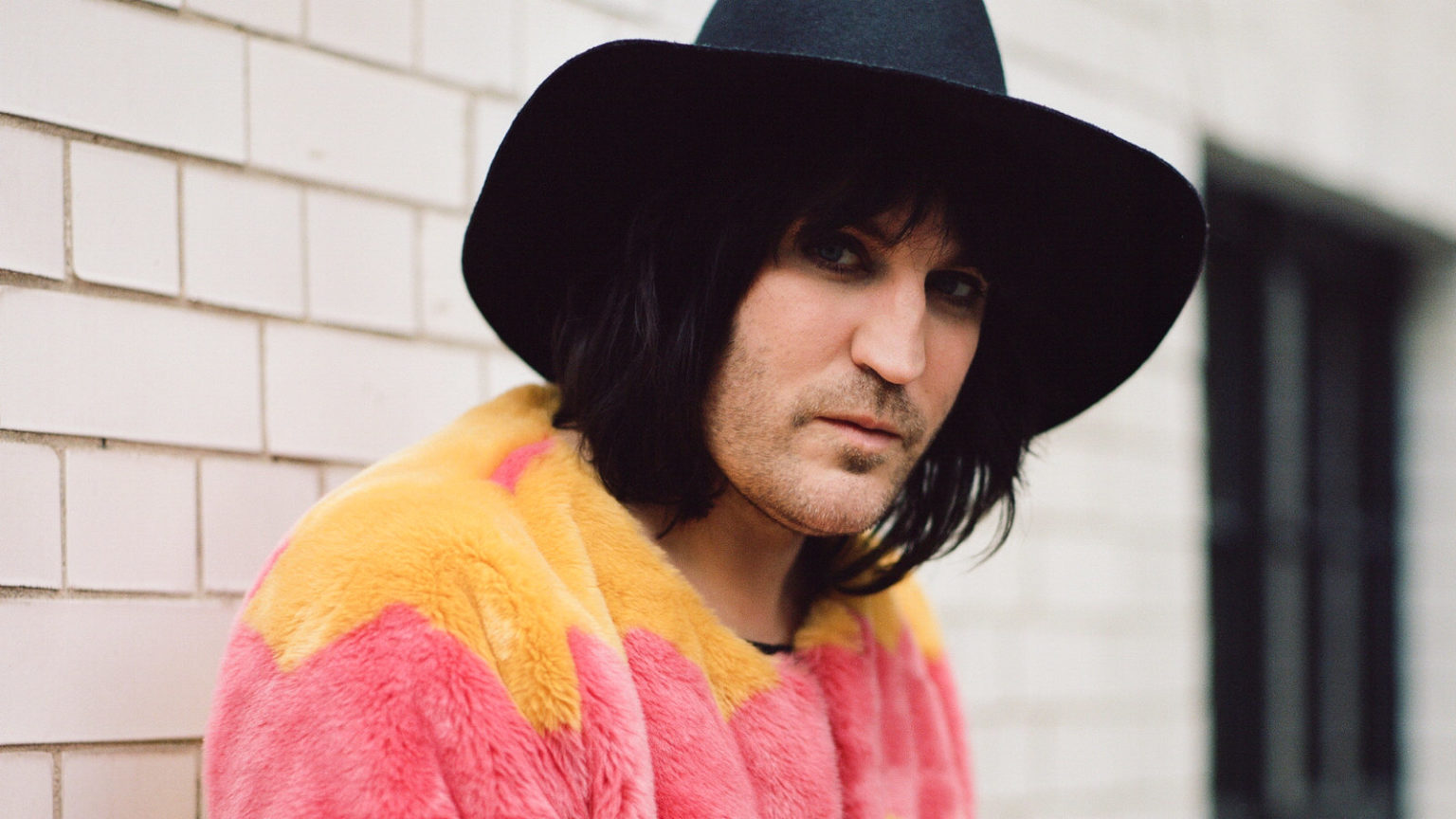 noel fielding baby