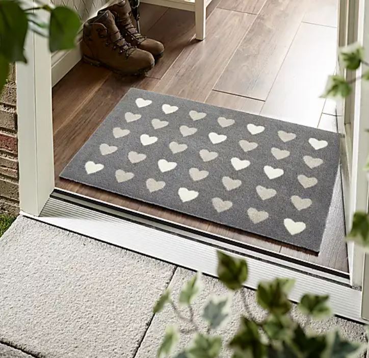 Dunelm door mat 