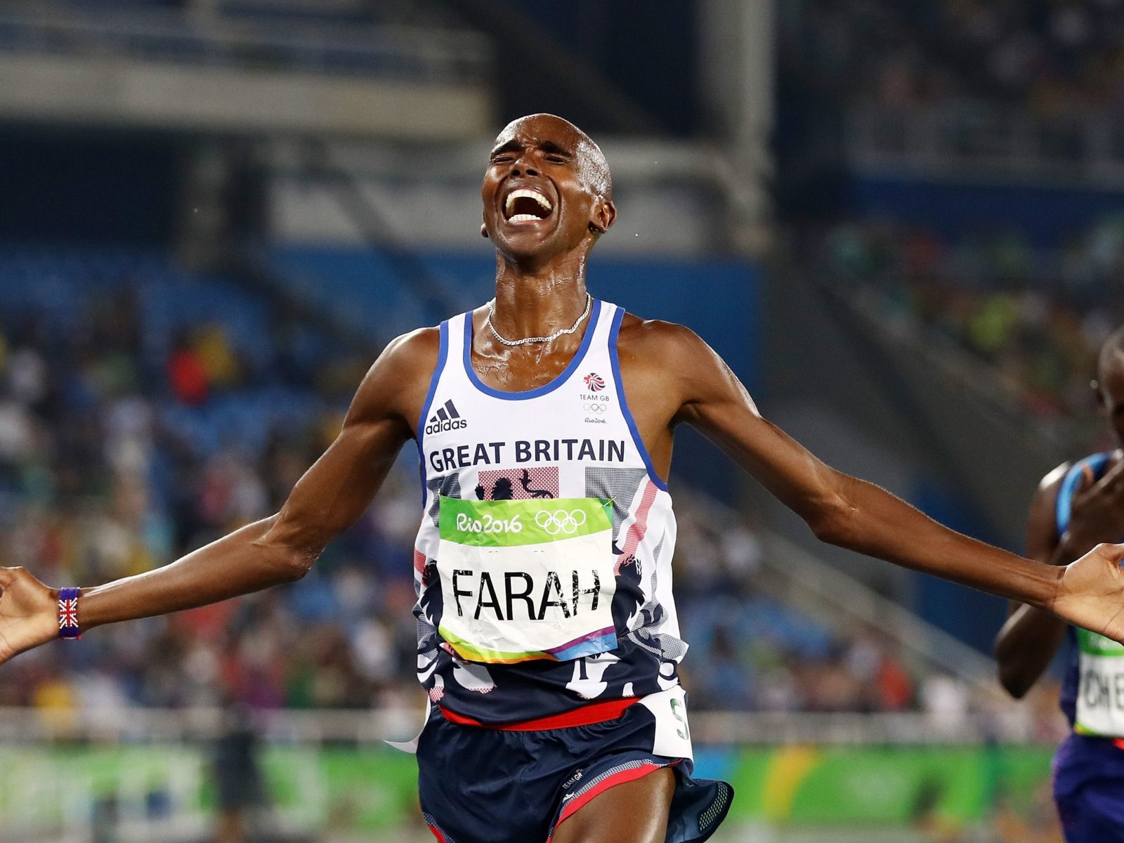 Mo Farah finishing a race