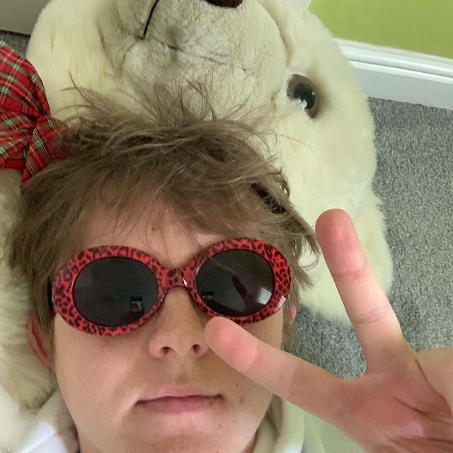 Lewis Capaldi Instagram