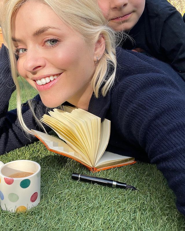 Holly Willoughby Book