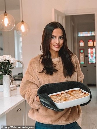 The former reality star gets into vegan cooking.
