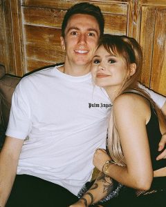 What Do You Think About Miniminter's Net Worth?