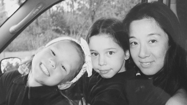 Cecilia Becker with sister Josephine and mom Vera Wang.