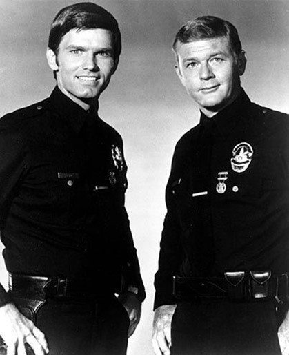 Adam 12 Cast: Kent McCord and Martin Milner in Adam 12.