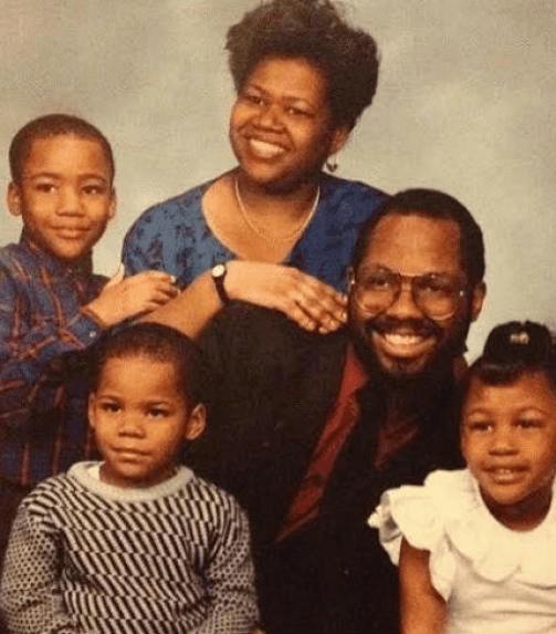 Donald Glover Dad: Beverly and Donald with children Donald Glover Jr, Stephen, and Brienne.