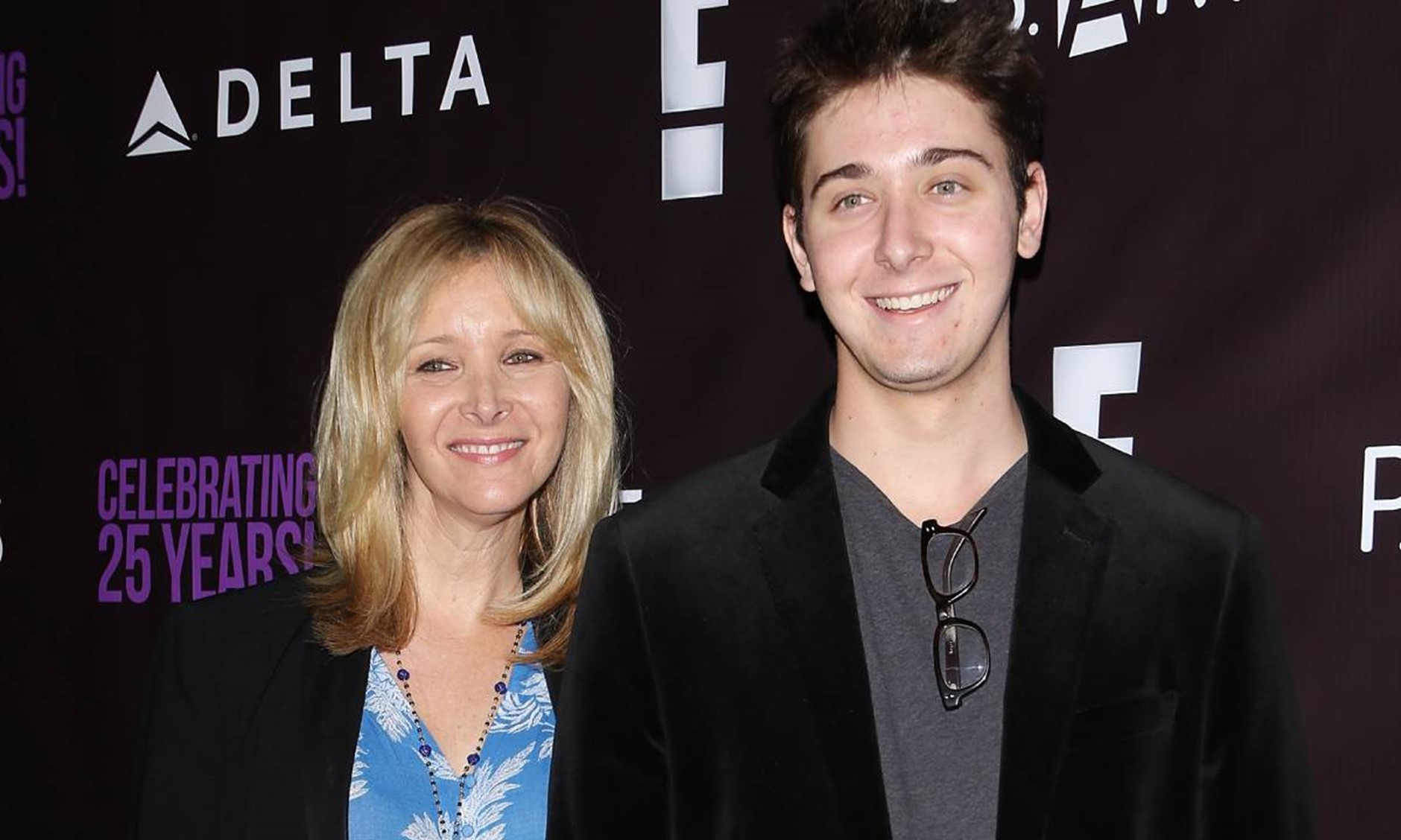 Lisa Kudrow Son: Introducing Julian Murray Stern.