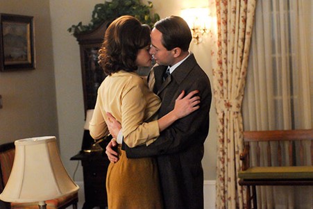 Alexis Bledel Child: The couple get together during Mad Men filming.