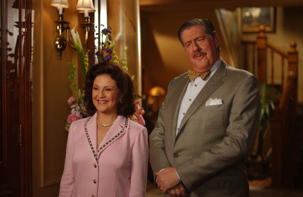 The actress appears in Gilmore Girls with her on-screen husband Edward Herrmann.